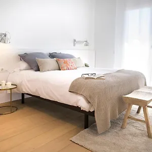 friendly-rentals-gran-via.topbarcelonahotels.com/